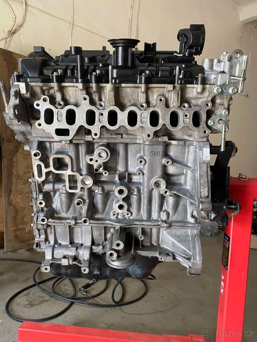 Motor, mozda 2.2 sh