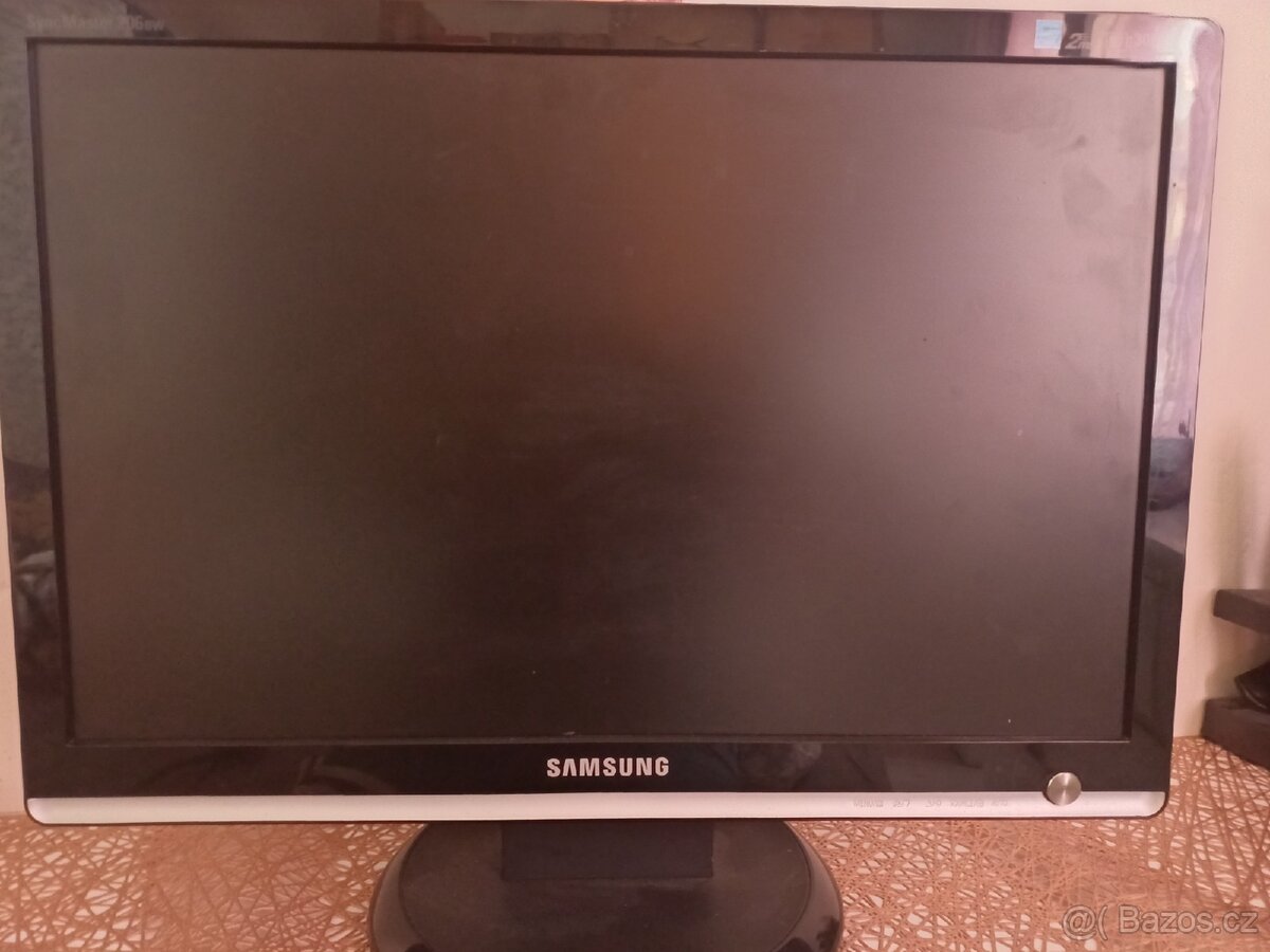 Monitor LCD Samsung model 206BW