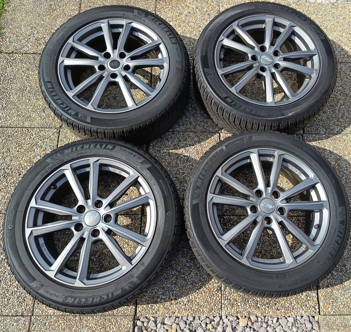 AEZ r17 225/50 R17