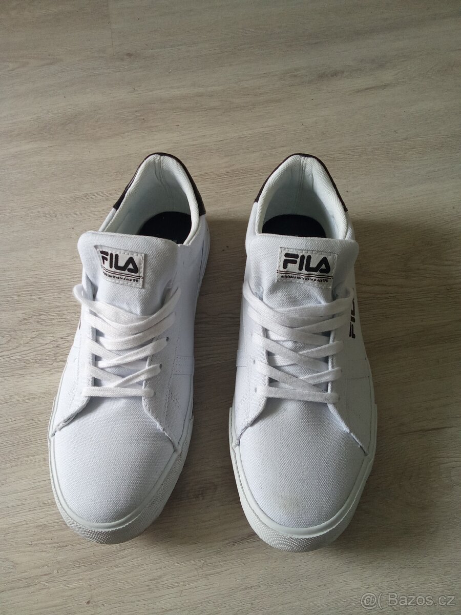 Boty FILA "44"