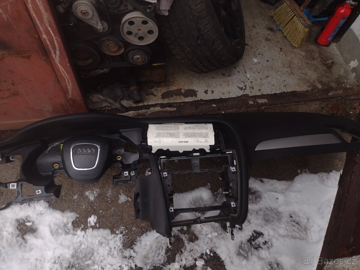Airbagova sada s palubní deskou Audi A4 b8,a5
