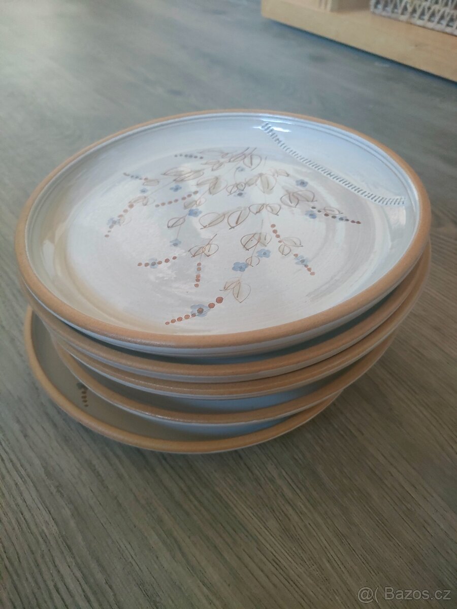 Keramické talíře plytké, průměr 25 cm 6 ks