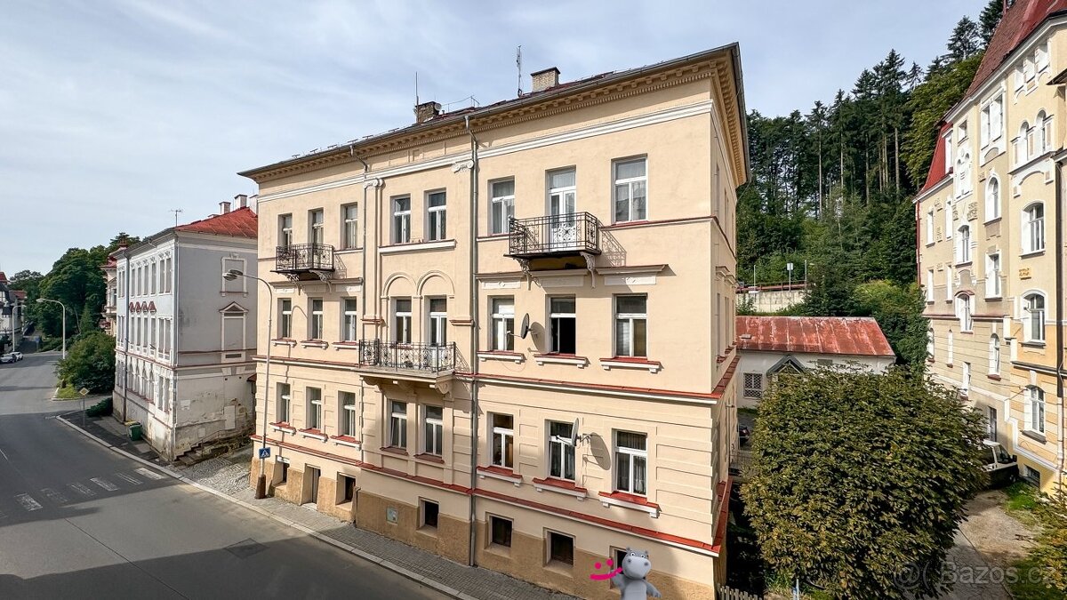 Prodej bytu 3+1 s balkonem a šatnou, 95 m2 - Mariánské Lázně