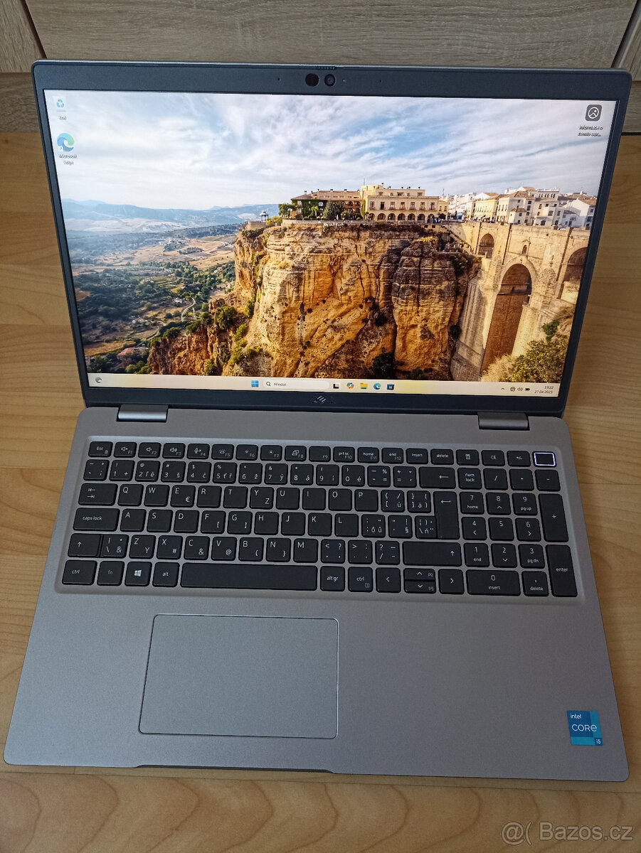 Dell Latitude 5520