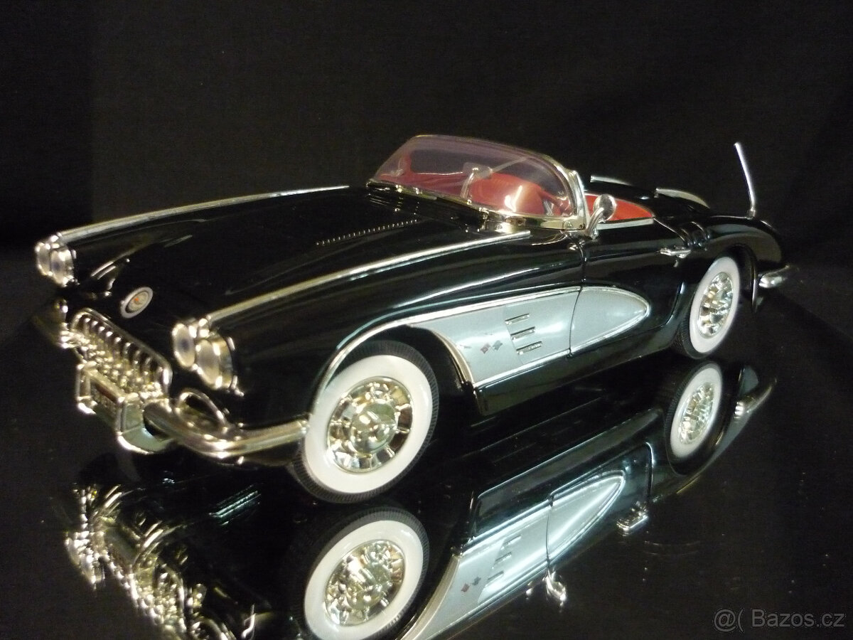 Chevrolet Corvette 1958 Motormax 1/18