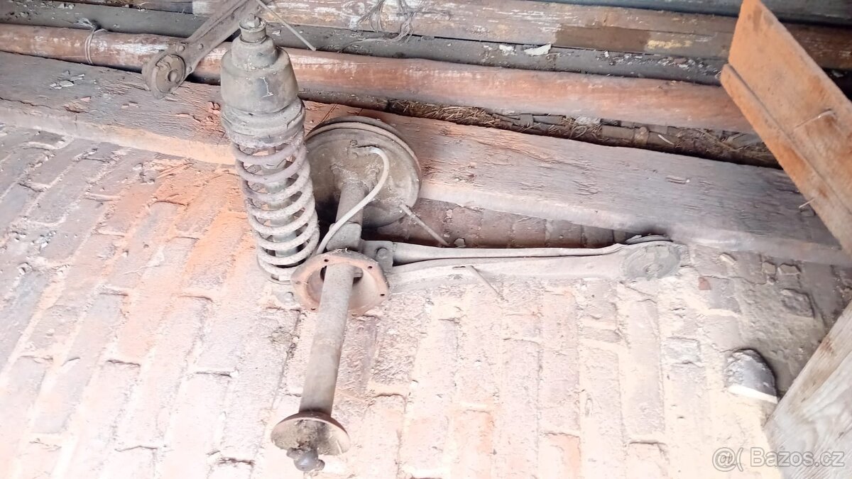 Poloosy škoda 120 mokré typ 742