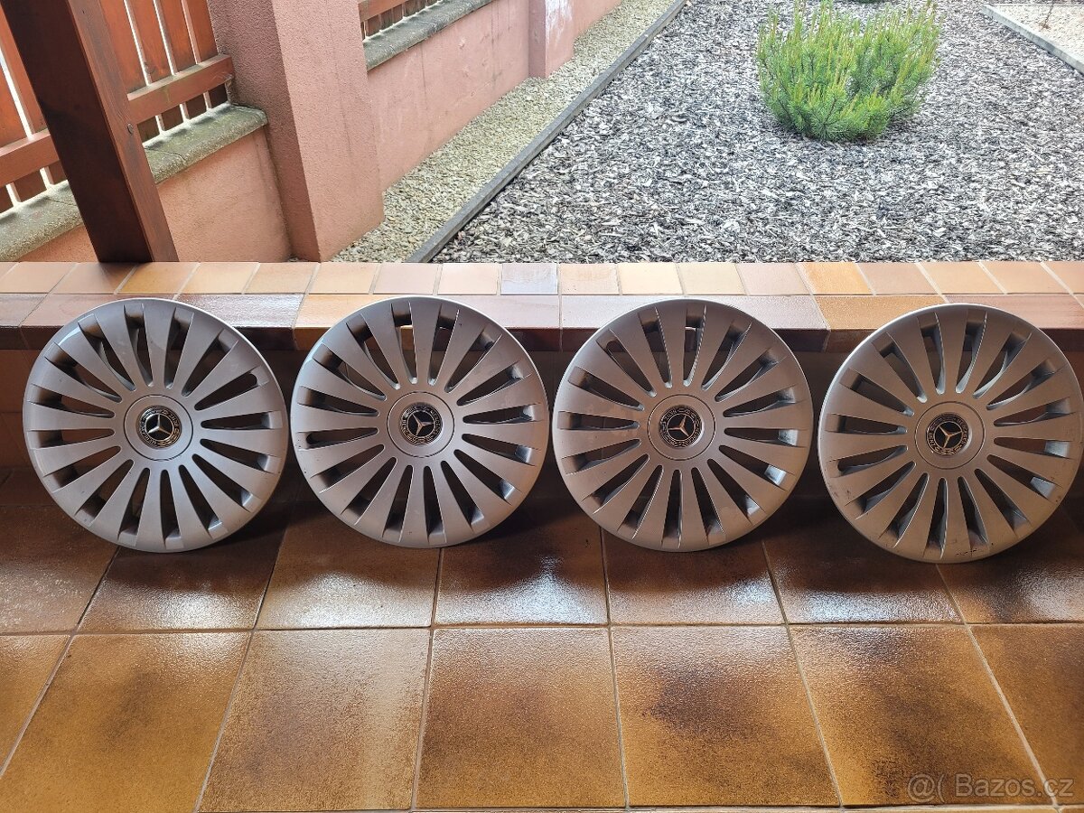 Prodám original kryty kol ( poklice ) Mercedes Benz Vito