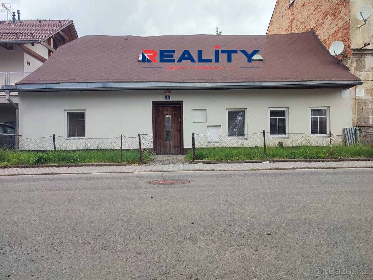 Prodej rodinného domu, Svitavy - dům k rekonstrukci dle vlas