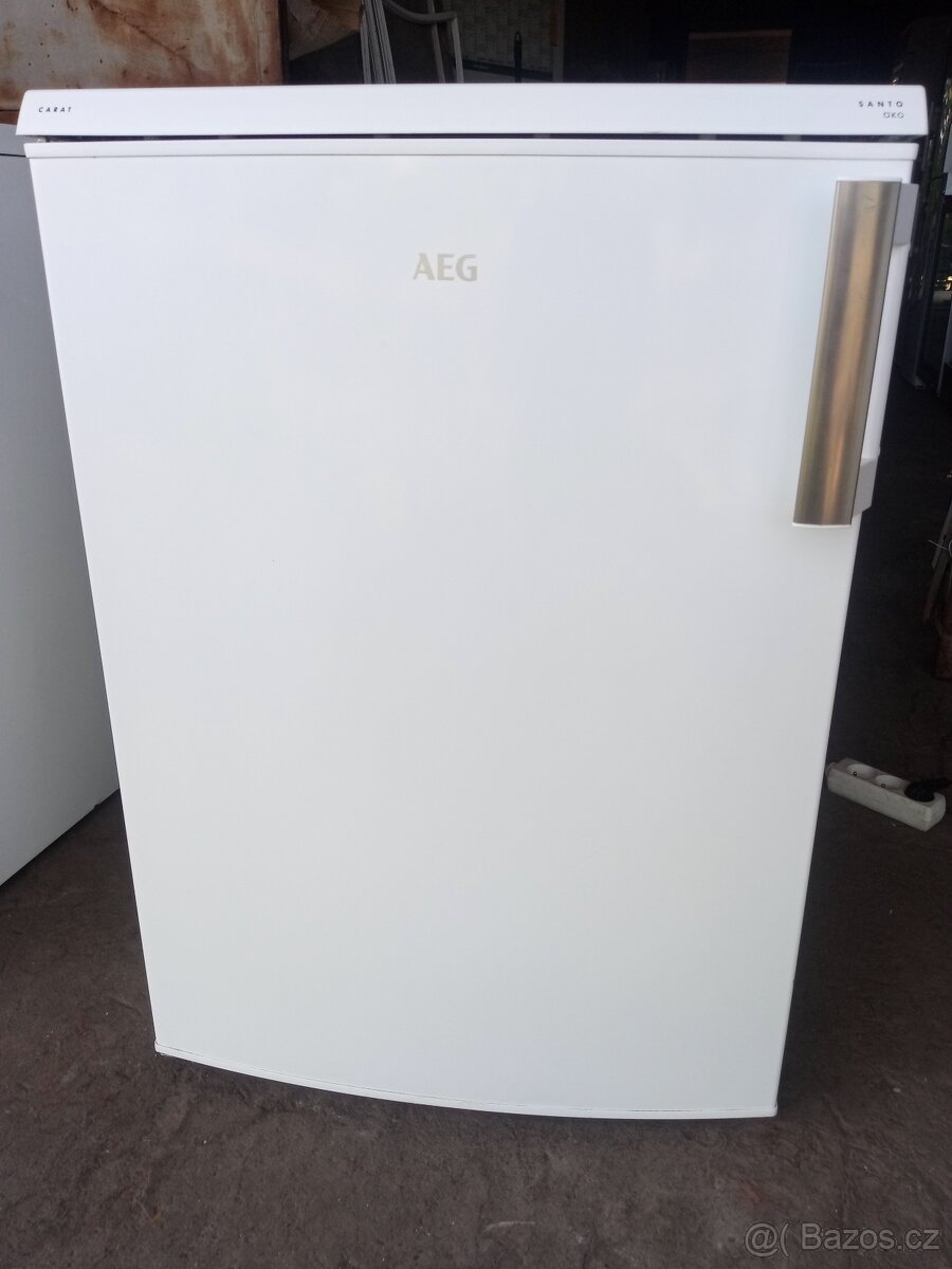 Lednička AEG s mrazákem - skoro nová - šíroka 60 cm
