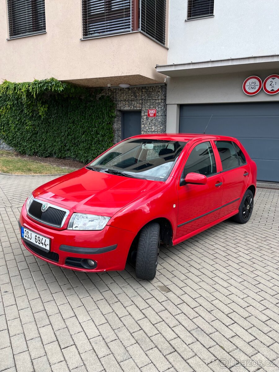 ŠKODA FABIA 1.2 HTP 2006 KLIMA EL. OKNA CENTRAL