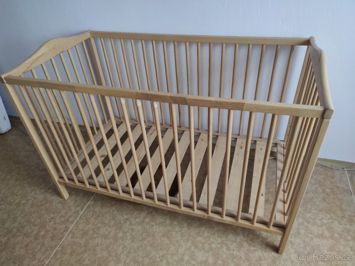 Dětská postýlka