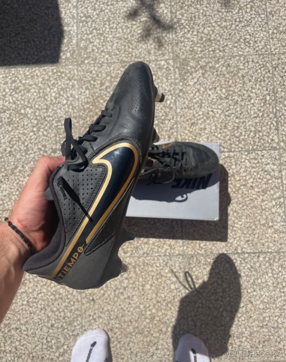 Kopačky Nike tiempo