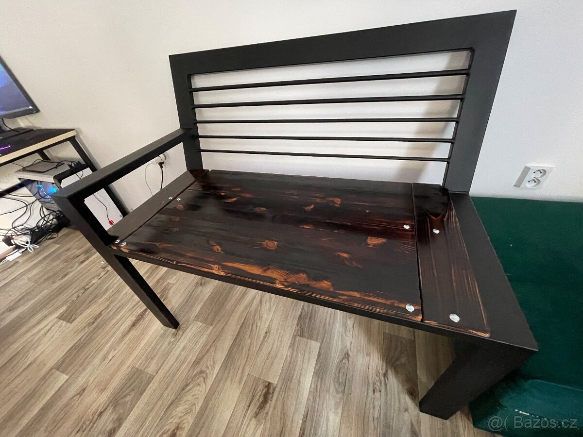 Lavice pro dvě osoby