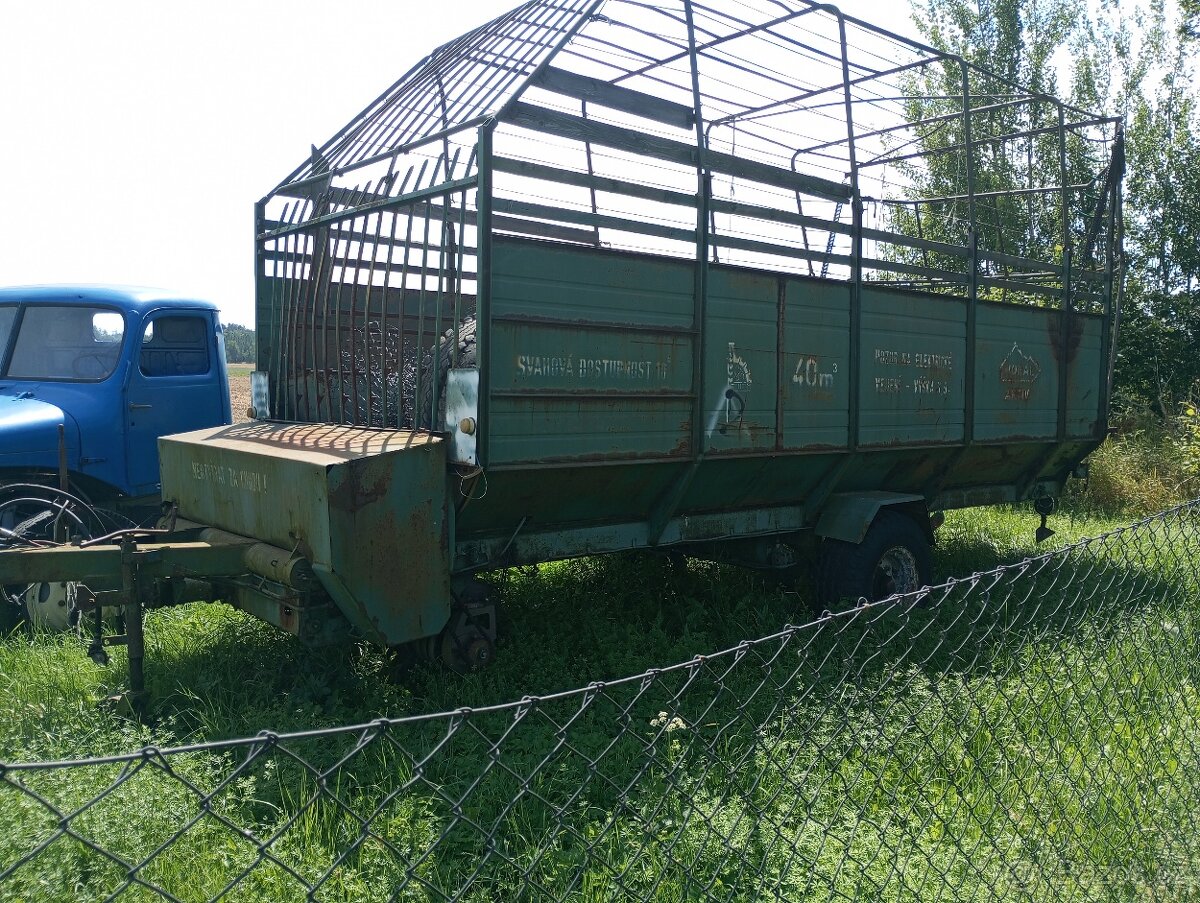 Horal sběrací vůz