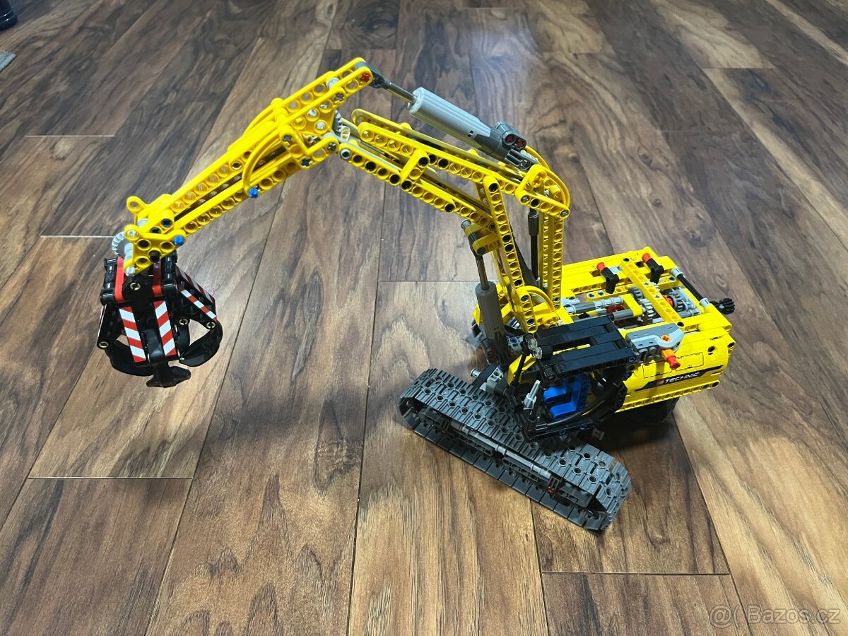 Lego Technic 42006 Bagr