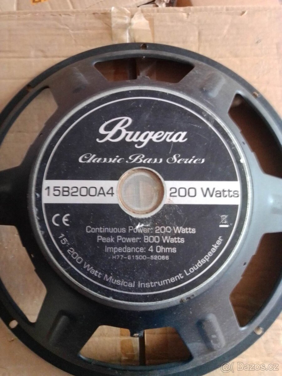 15" BEHRINGER Bugera