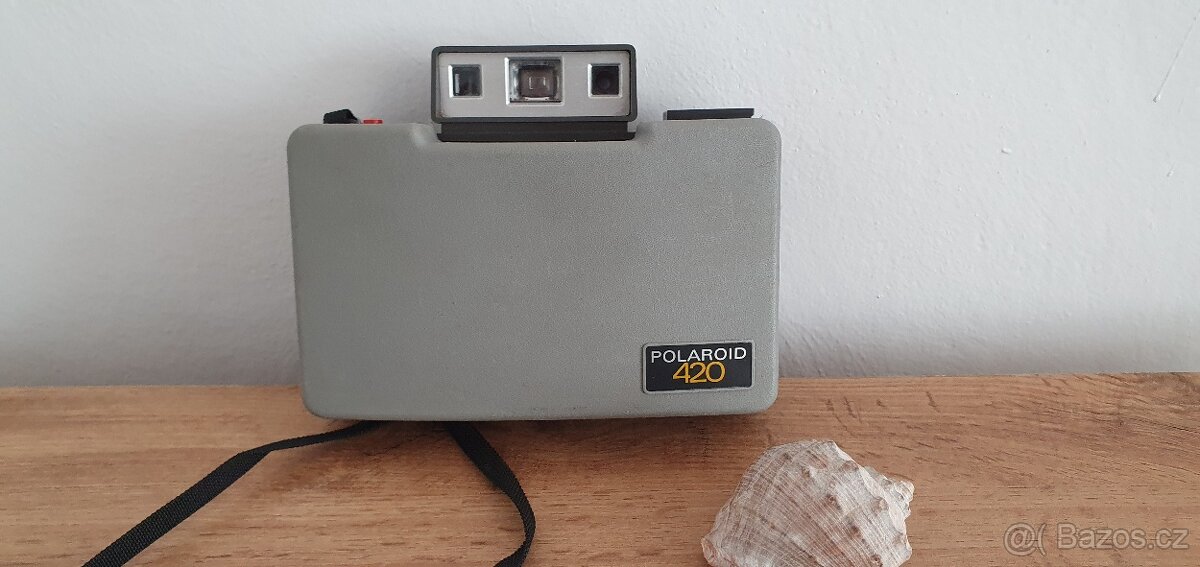 Polaroid 420
