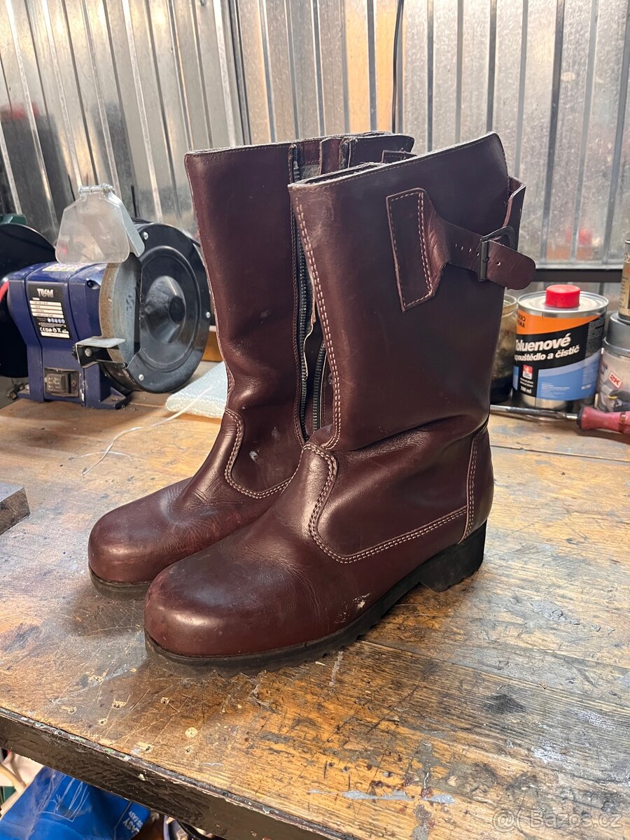 Zimní důstojnické Kanady s kožichem na zip vel.43