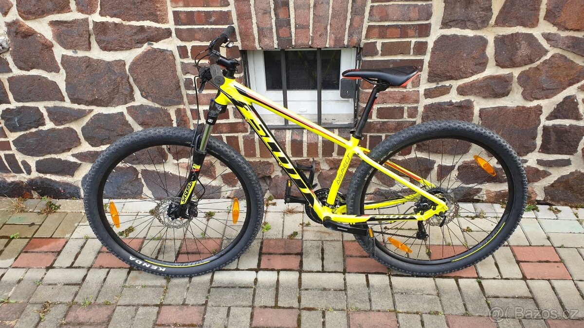 Prodám horské kolo SCOTT