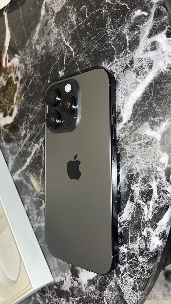 iPhone 16 pro v záruke