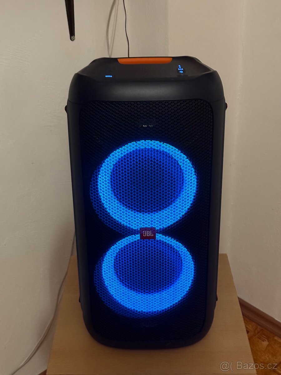 JBL partybox 100
