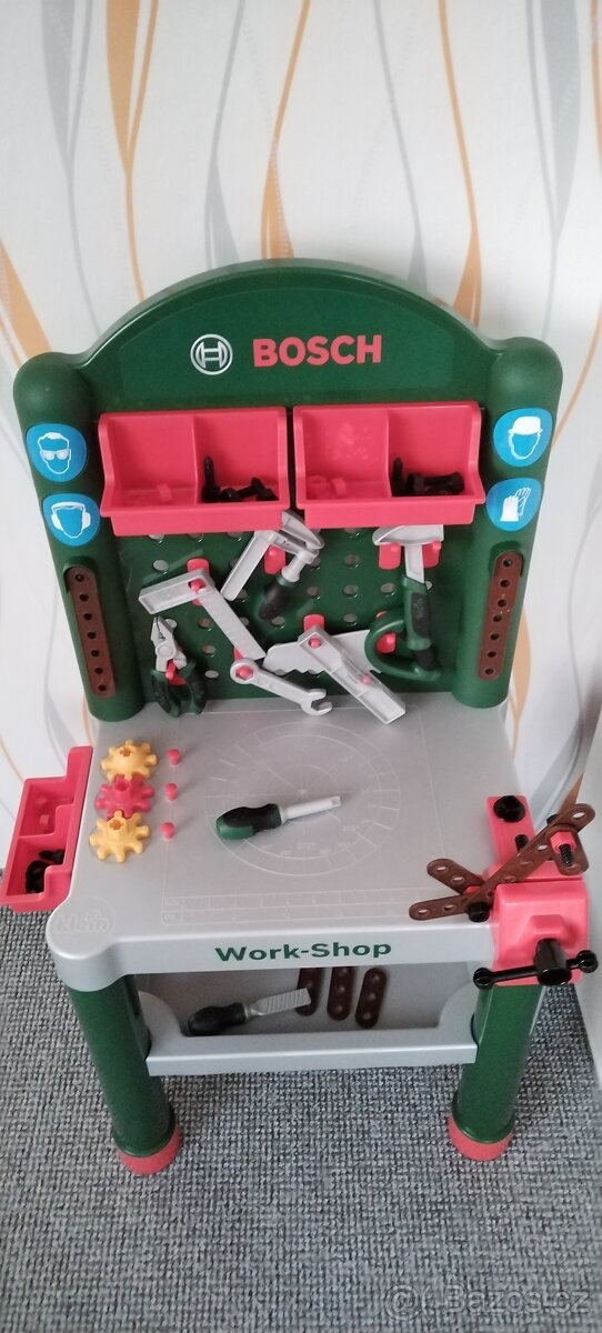 Bosch pracovní stůl