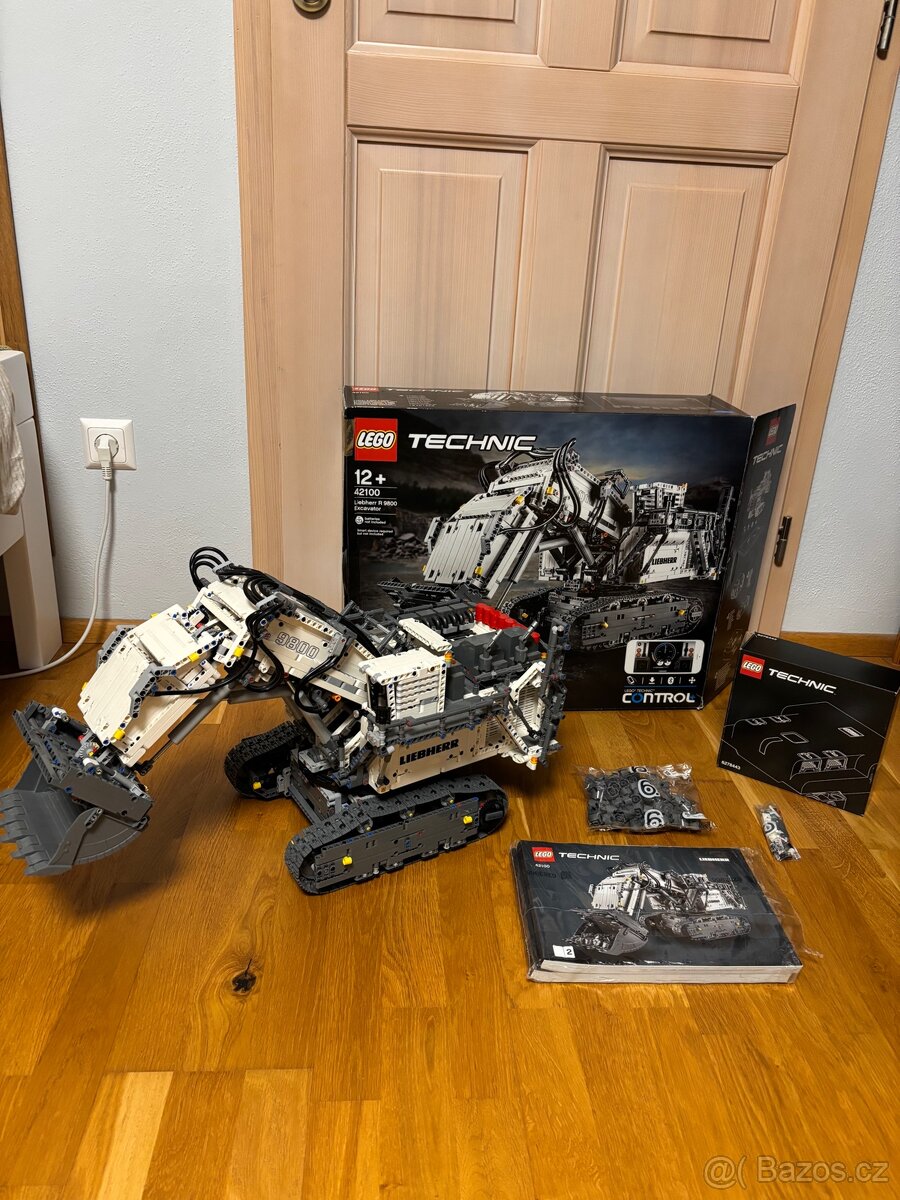 Lego technic 42100 - Liebherr R 9800 Excavator
