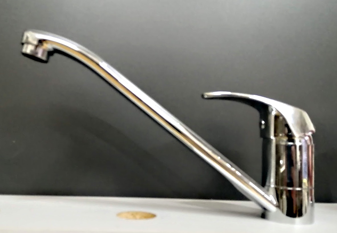 Stojánková vodovodní baterie