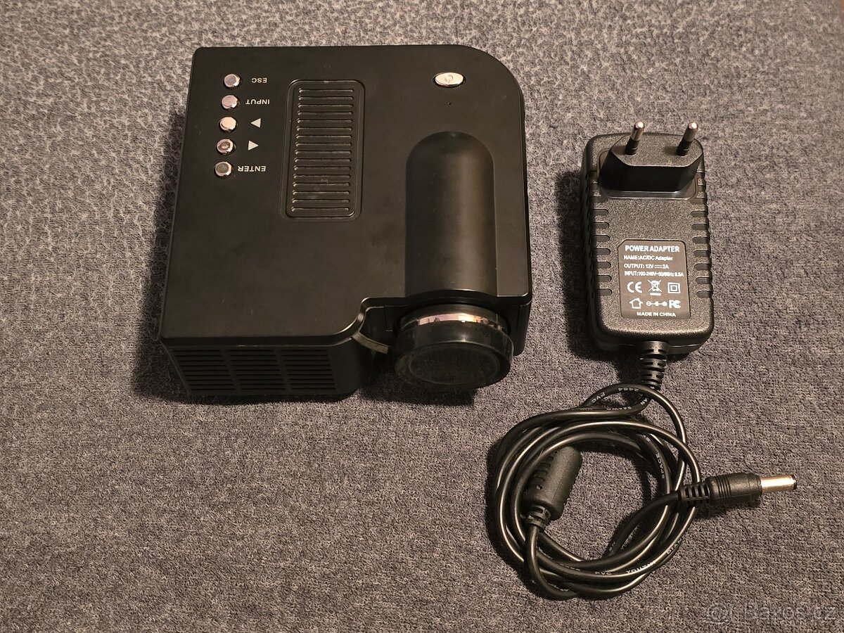HD mini projector
