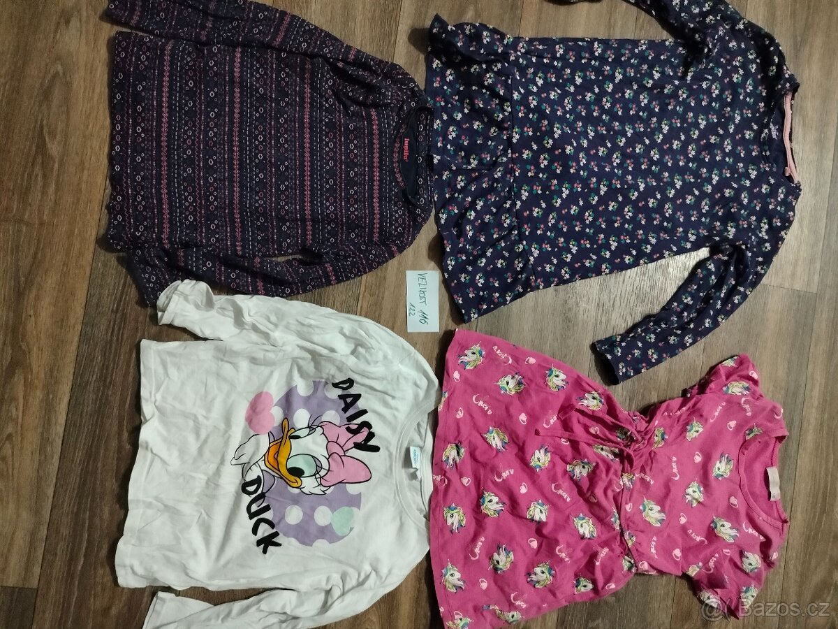 Oblečení na holčičku