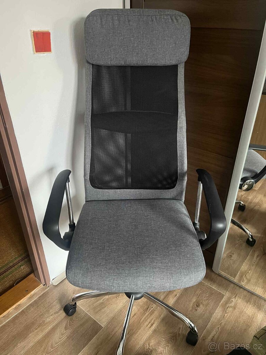 Kancelářská židle