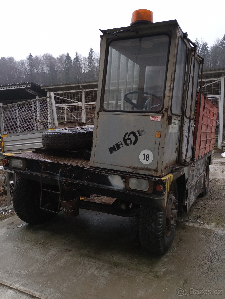 Boční nakladač 6,5 tony