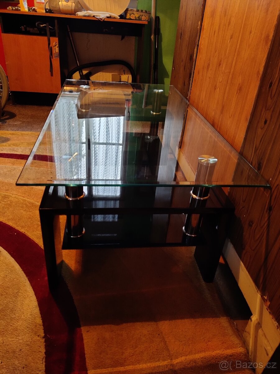 Konferenční stolek sklo
