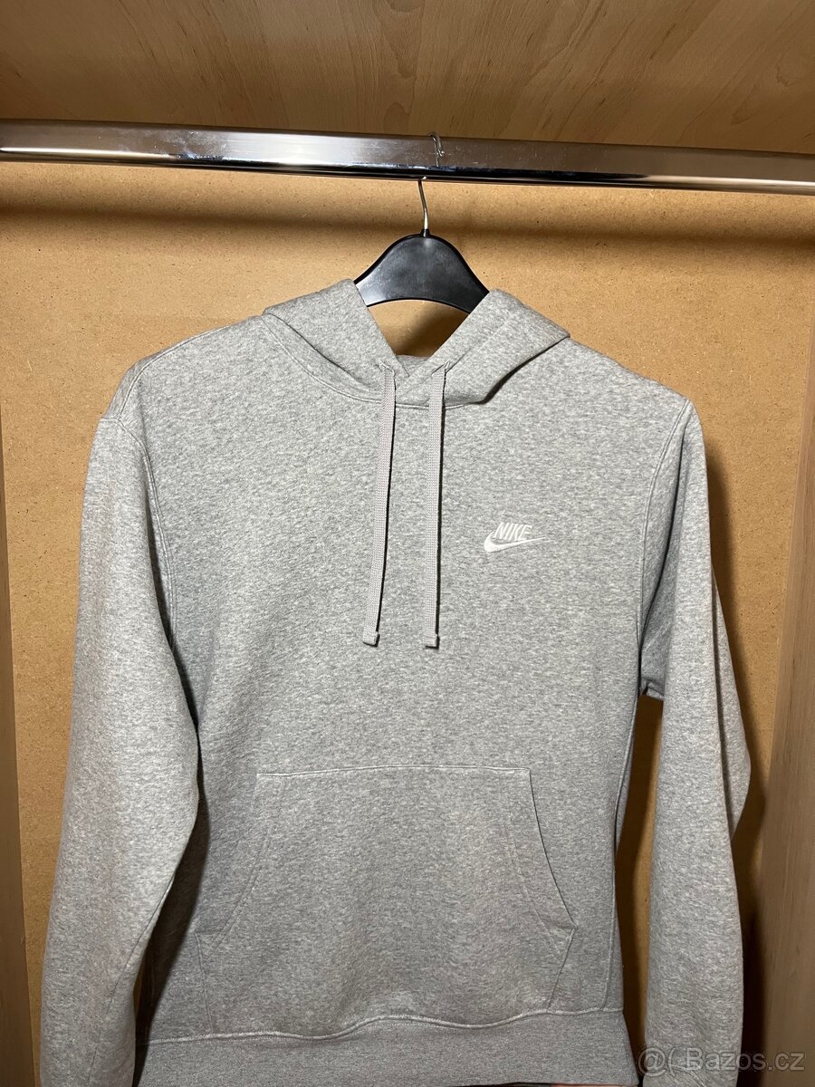 Mikina Nike Sportswear Club Fleece