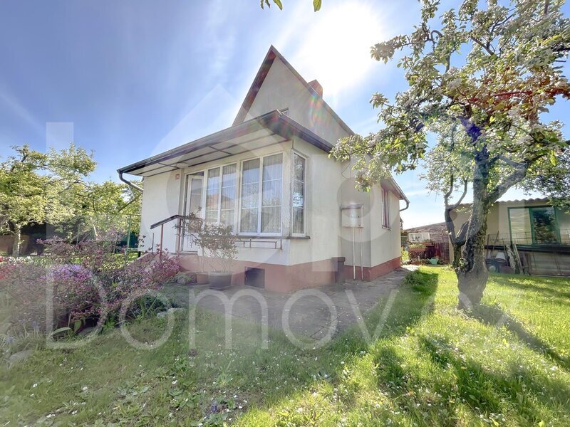 Prodej RD Javorník se zahradou 487 m2