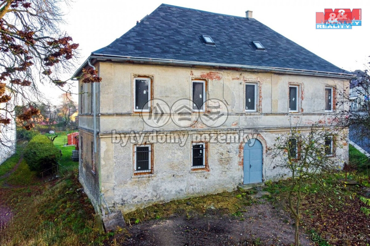 Prodej rodinného domu, 300 m², Plesná, ul. Farní