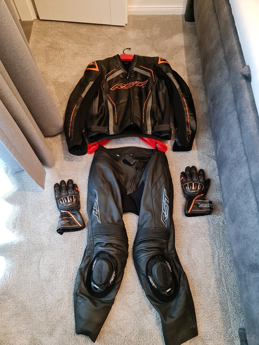 RST 2 dílná moto kombinéza s rukavicemi