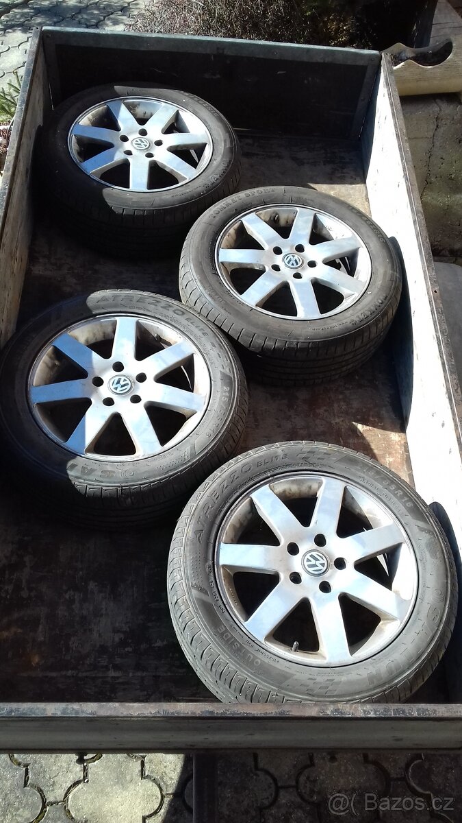 VW Passat sada 5x112 alu 6,5Jx16" + letní pneu 215/55/16