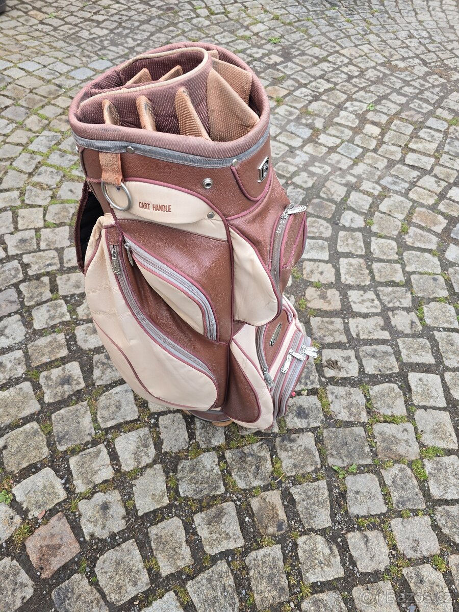 Golfový bag