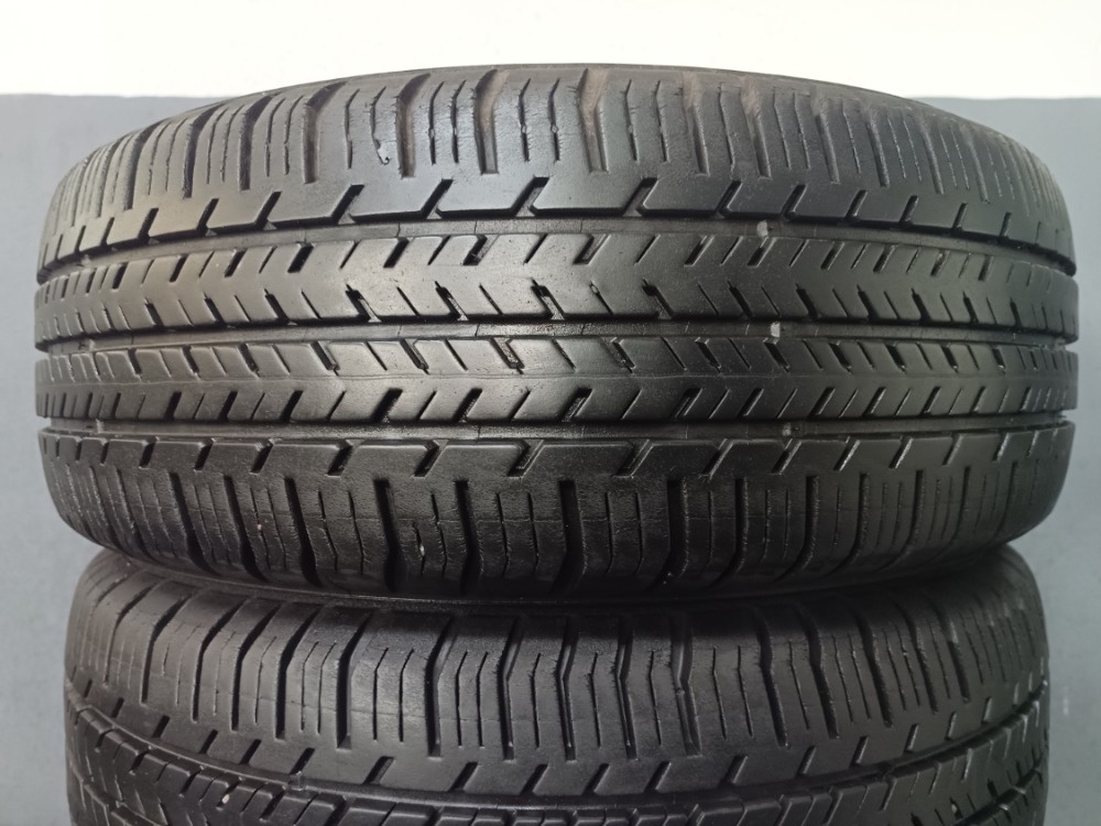 215/65 R15C MICHELIN (0615)