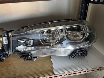 Světla BMW X5 F15 X6 F16 - full led adaptive