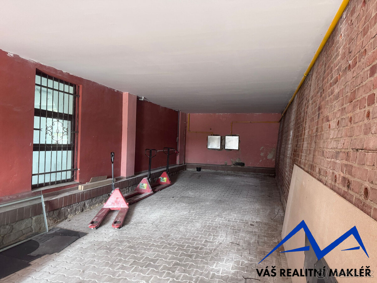 Pronájem, skladovacích prostor, Ostrava - Hošťálkovice