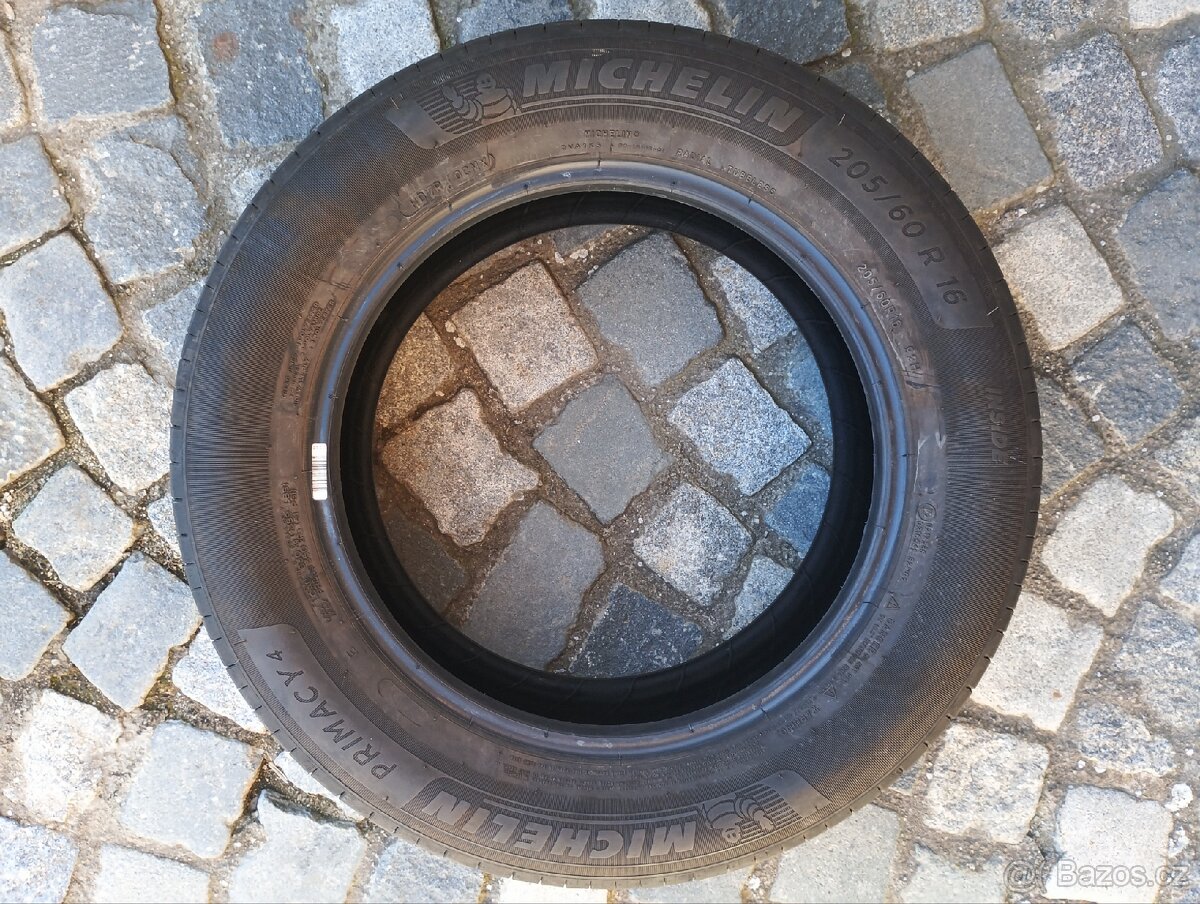 4ks Michelin 205/60 r16