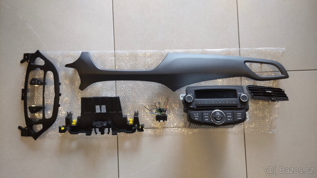 Náhradní díly interiéru - Opel Corsa E / Adam / Chevrolet