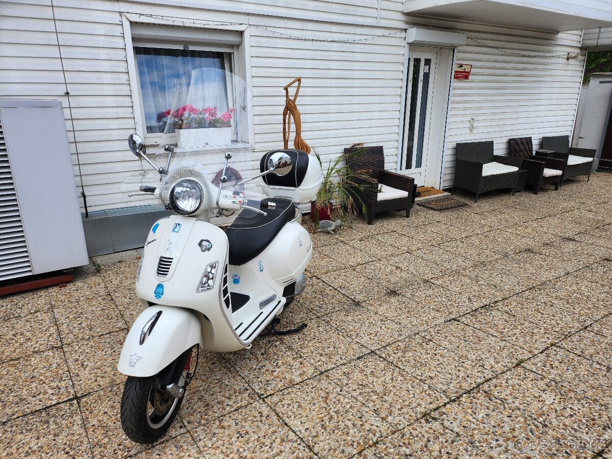 Vespa 125GTS ie