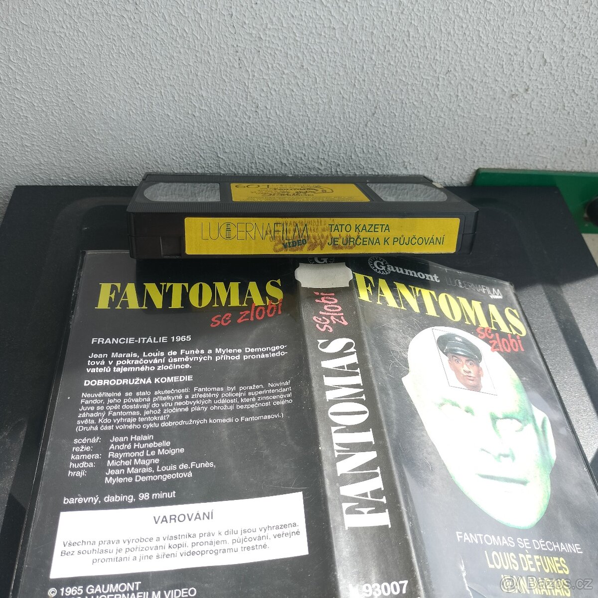 VHS kazety (videokazeta)
