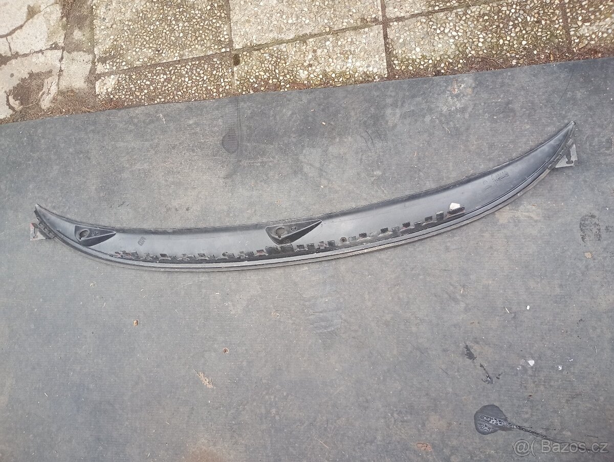 Škoda Felicie kryt pod stěrače