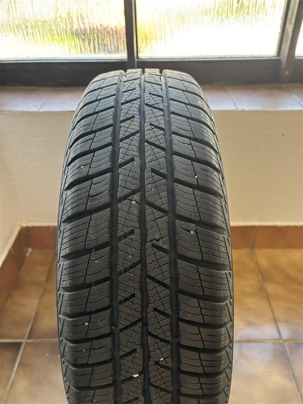 Prodám zimní pneumatiky Barum Polaris 5 – 175/70 R14 88T XL