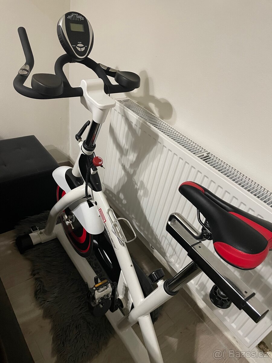 Spinningové kolo