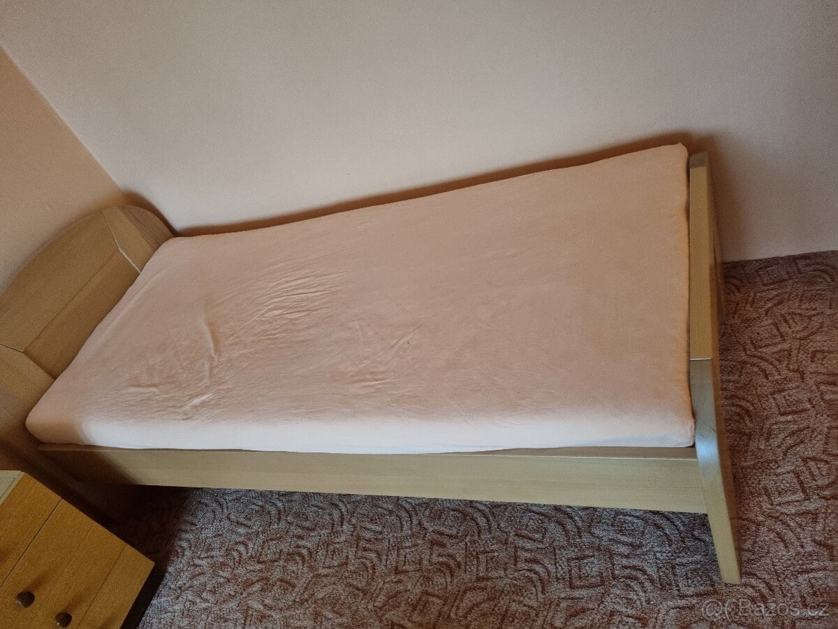 Nová postel